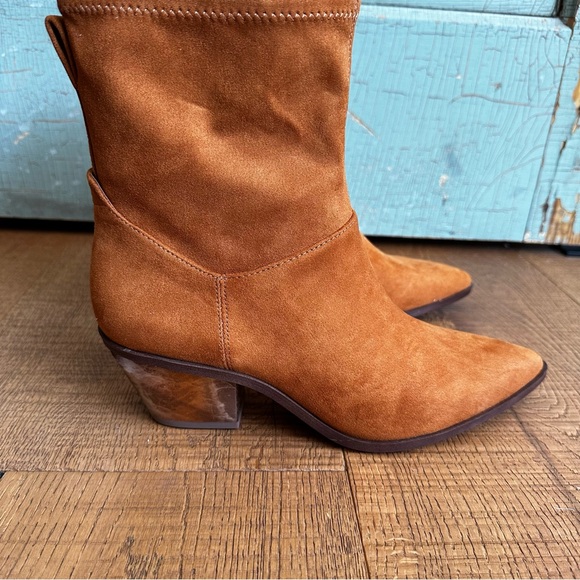 NEW Franco Sarto Sammi Suede Bootie in Camel Whiskey Brown with Metallic Heel - Picture 3 of 12